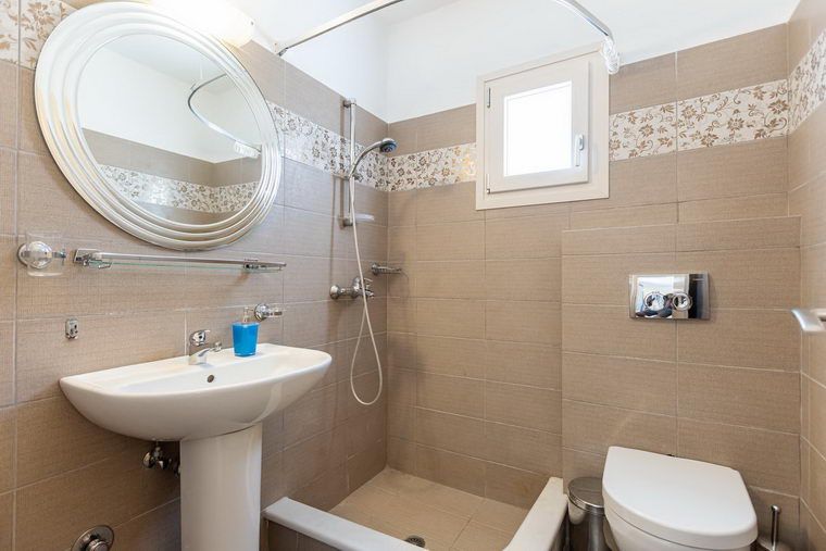 Ground floor double studio